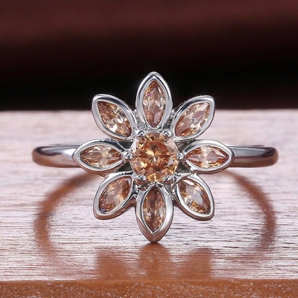 Pretty Flower 925 Silver  Ring - Picture 4 of 8